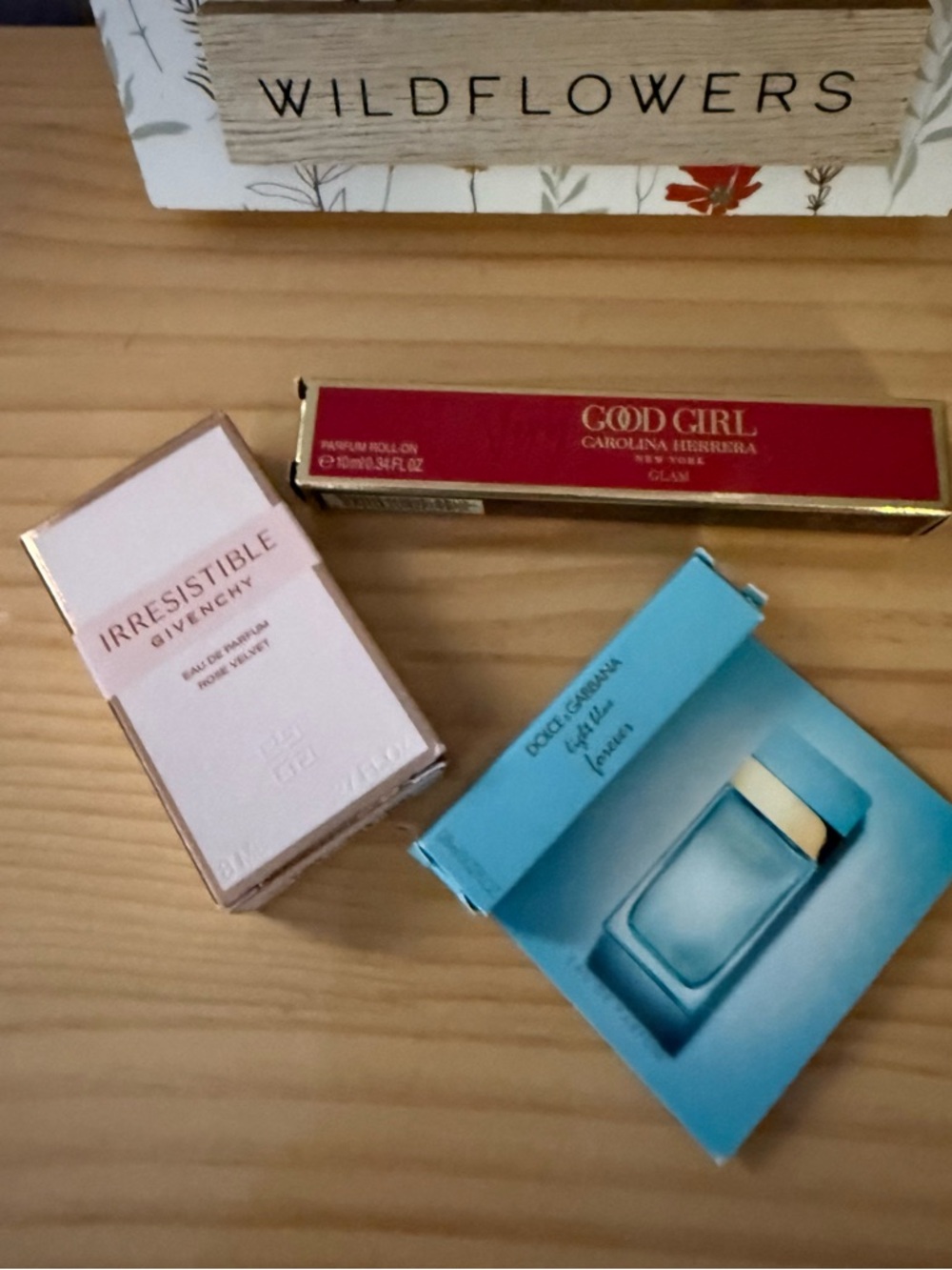 Carolina Herrera rollerball & Givenchy perfume bundle